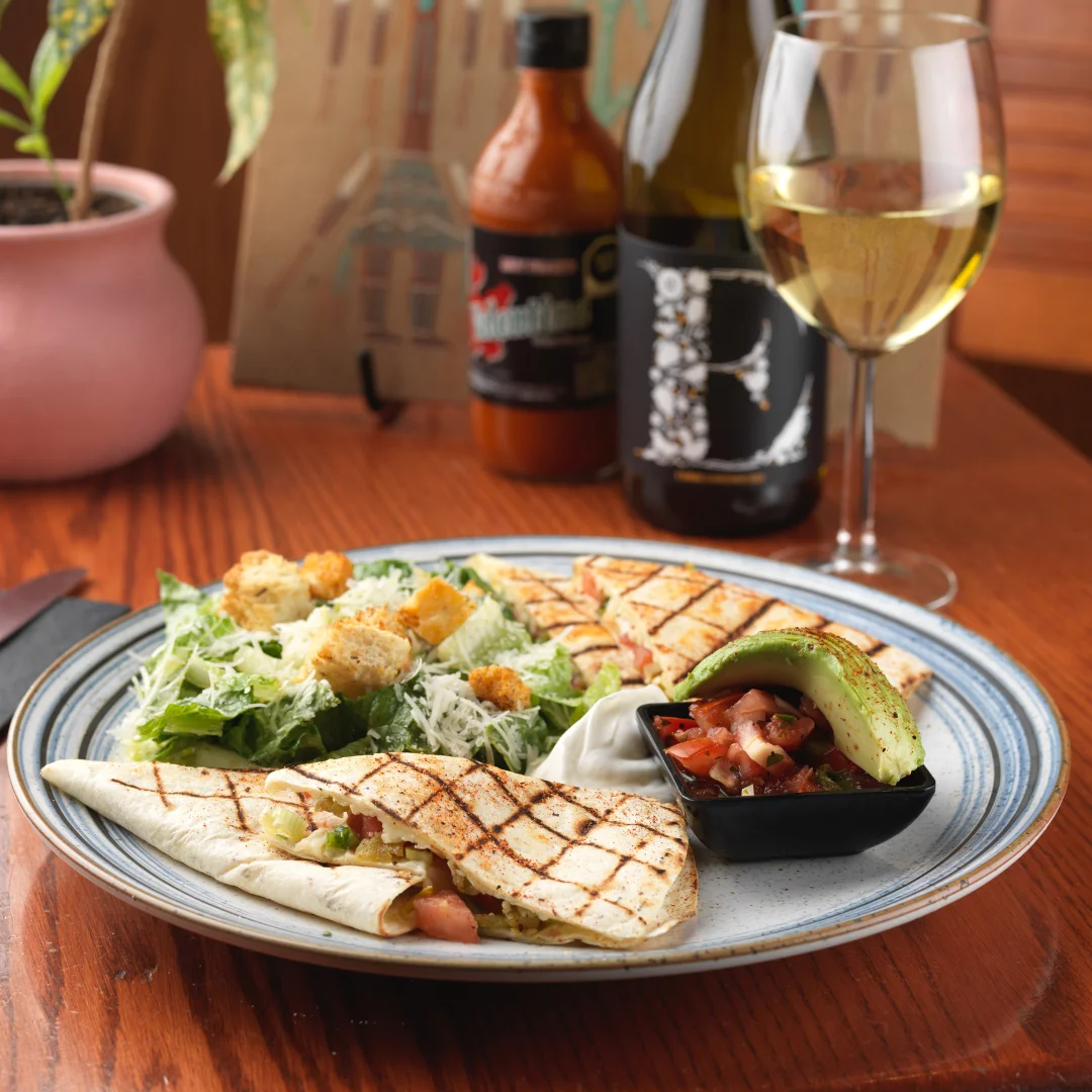 Coyotes Southwestern Grill - Lunch - Quesadillas salad